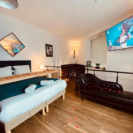 Mieuxqualhotel Jacuzzi Privatif La Retro Bordeaux Exterior foto